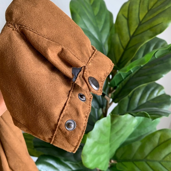 SOLD- ZARA JACKET - Picture 6 of 8